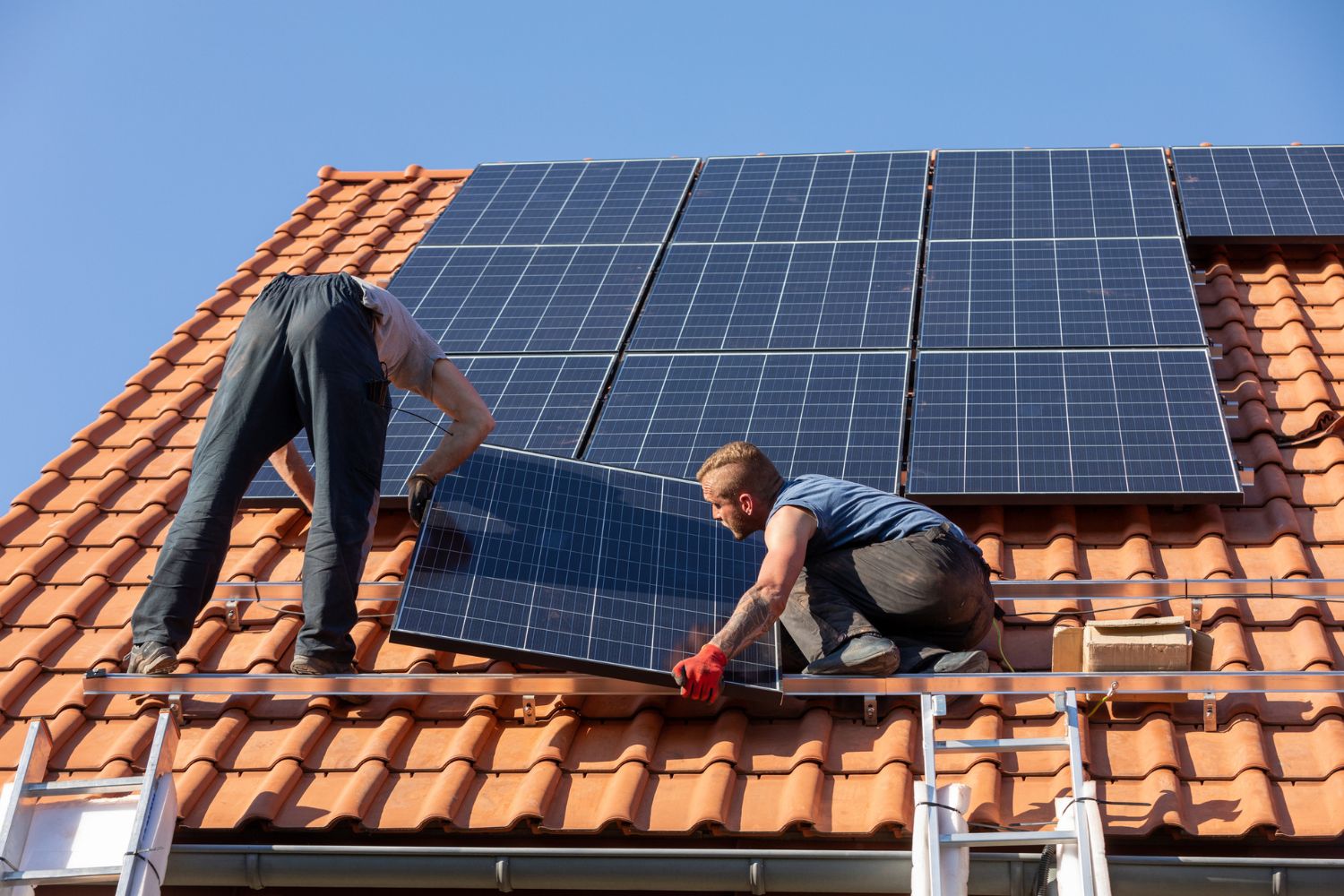 installation solaire installation panneaux solaires, installer panneaux solaires, comment installer le panneau solaire